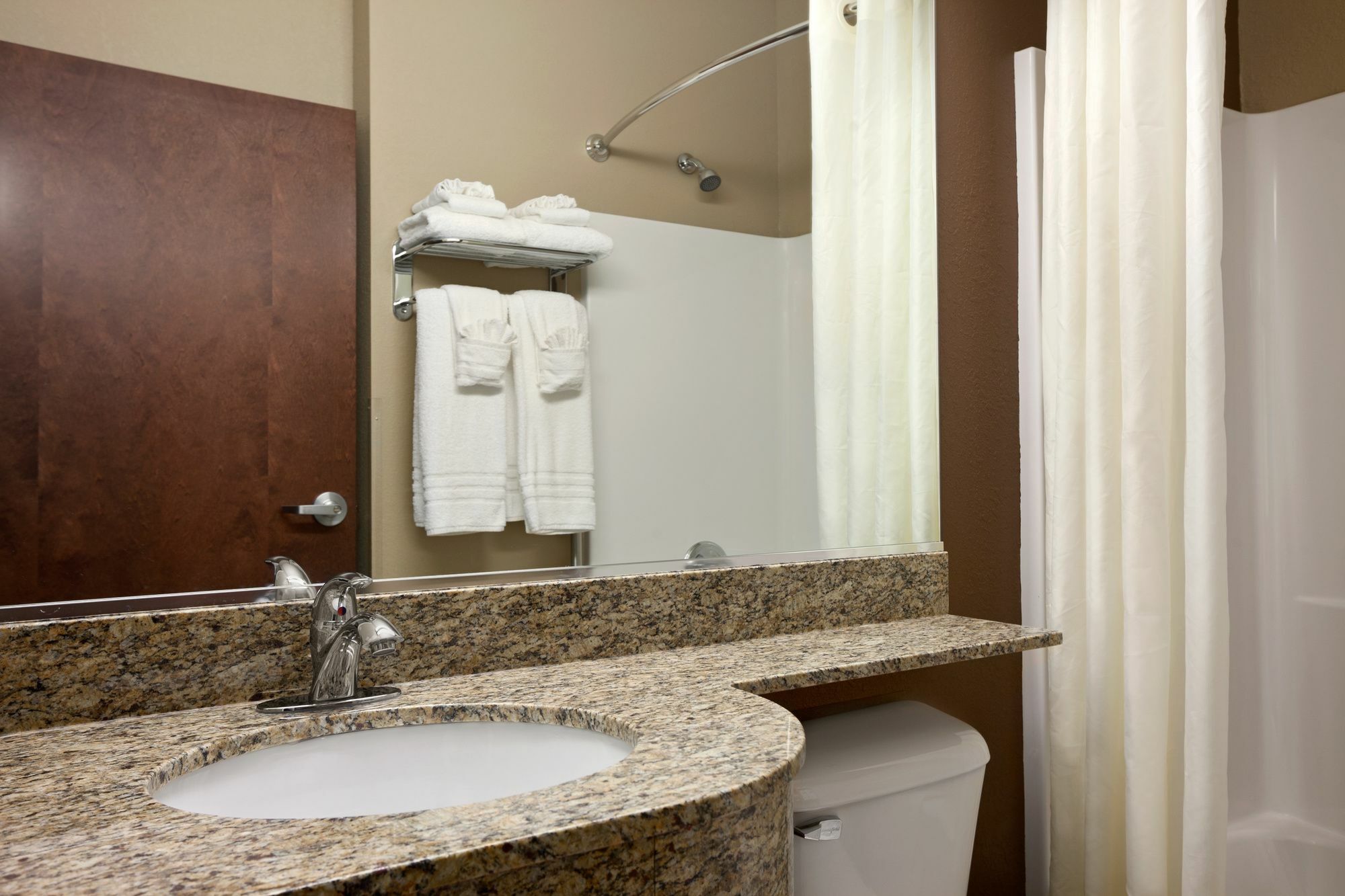 Microtel Inn & Suites By Wyndham Wheeling At The Highlands Triadelphia Exterior foto